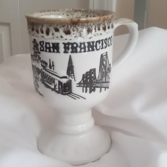 Vintage San Francisco landmark pedestal mug - Picture 1 of 7